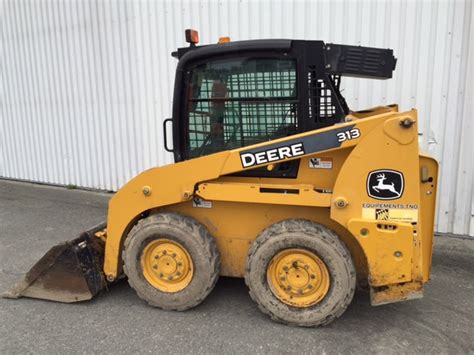 New JD skid steer loaders: 313 & 315 